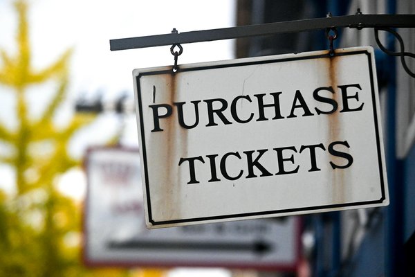 Où apprendre les techniques de la broderie traditionnelle en Pologne?